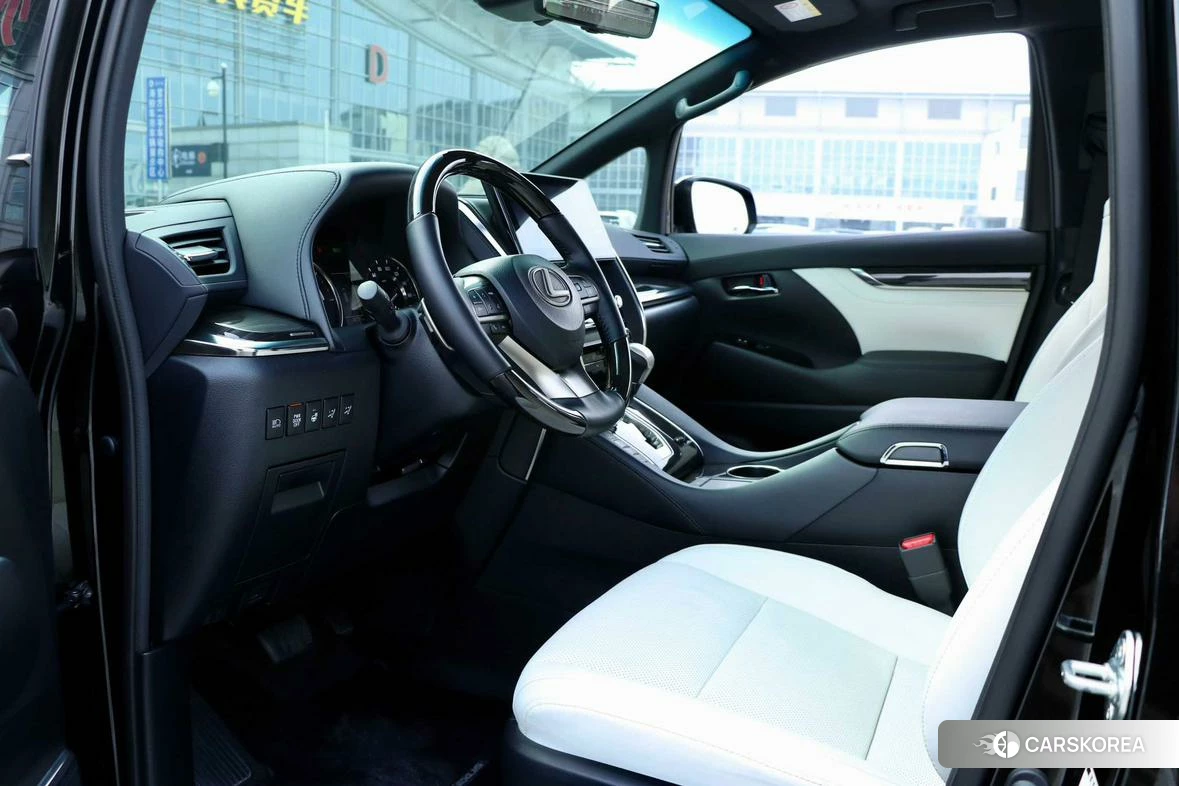 Lexus LM 2020 Черный из Китая, фото 5