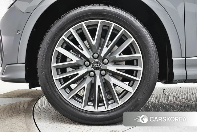 Audi Q3 (F3) id 4927882 из Кореи 15