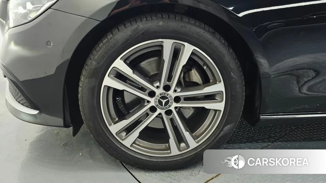 Mercedes-Benz E-Class W213 id 4691681 из Кореи 27