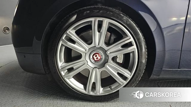 Bentley Flying Spur 2nd Generation id 4345686 из Кореи 25