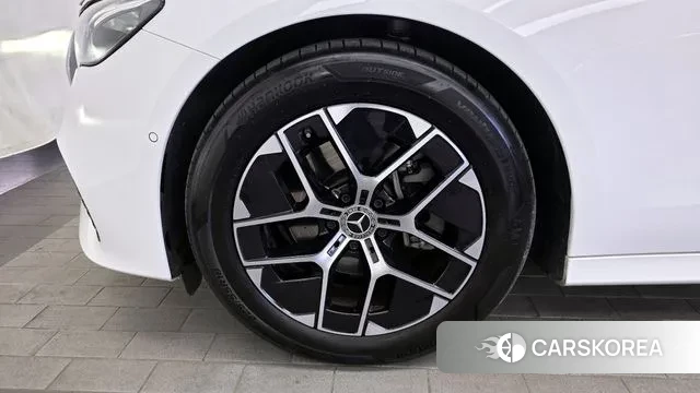 Mercedes-Benz E-Class W214 id 3763383 из Кореи 15