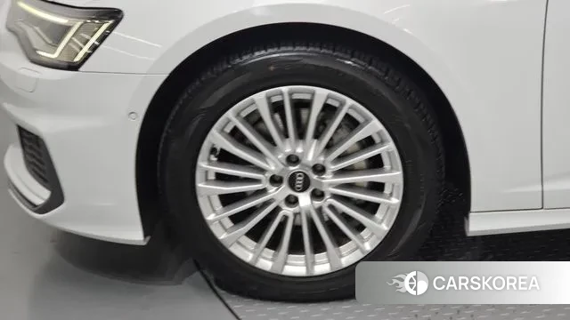 Audi A6 (C8) id 3312207 из Кореи 15