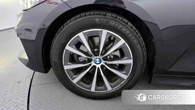 BMW 3 Series (G20) id 4322619 из Кореи 27