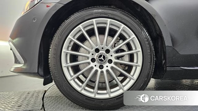 Mercedes-Benz E-Class W213 id 4355940 из Кореи 27