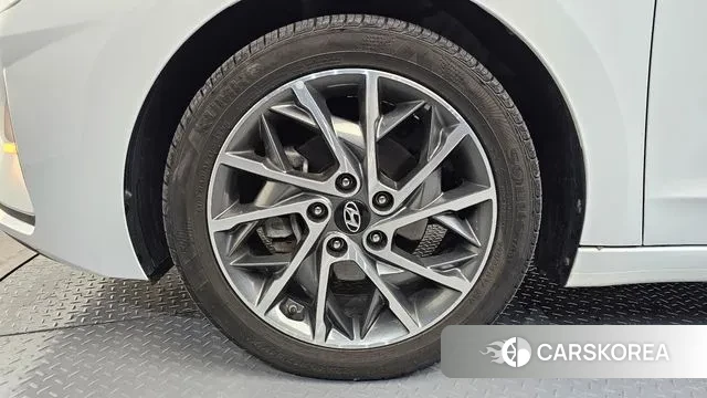 Hyundai The New Avante AD id 3754447 из Кореи 15