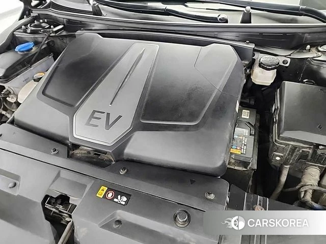 Kia EV6 id 4202491 из Кореи 14