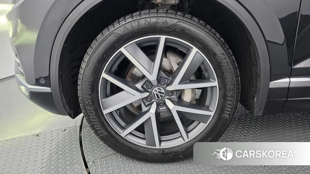 Volkswagen Touareg 3rd generation id 4720429 из Кореи 32
