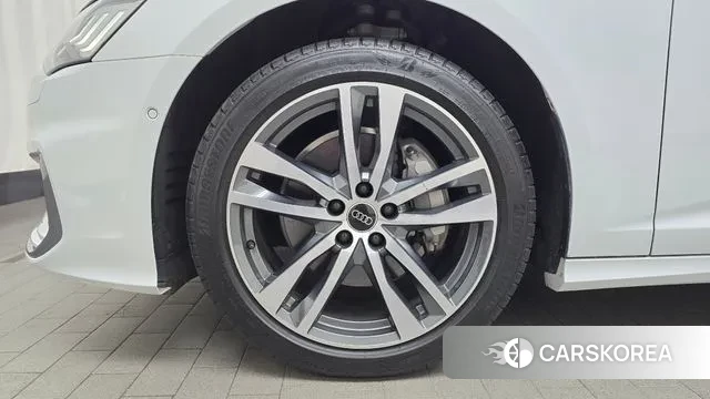 Audi A6 (C8) id 3452328 из Кореи 15