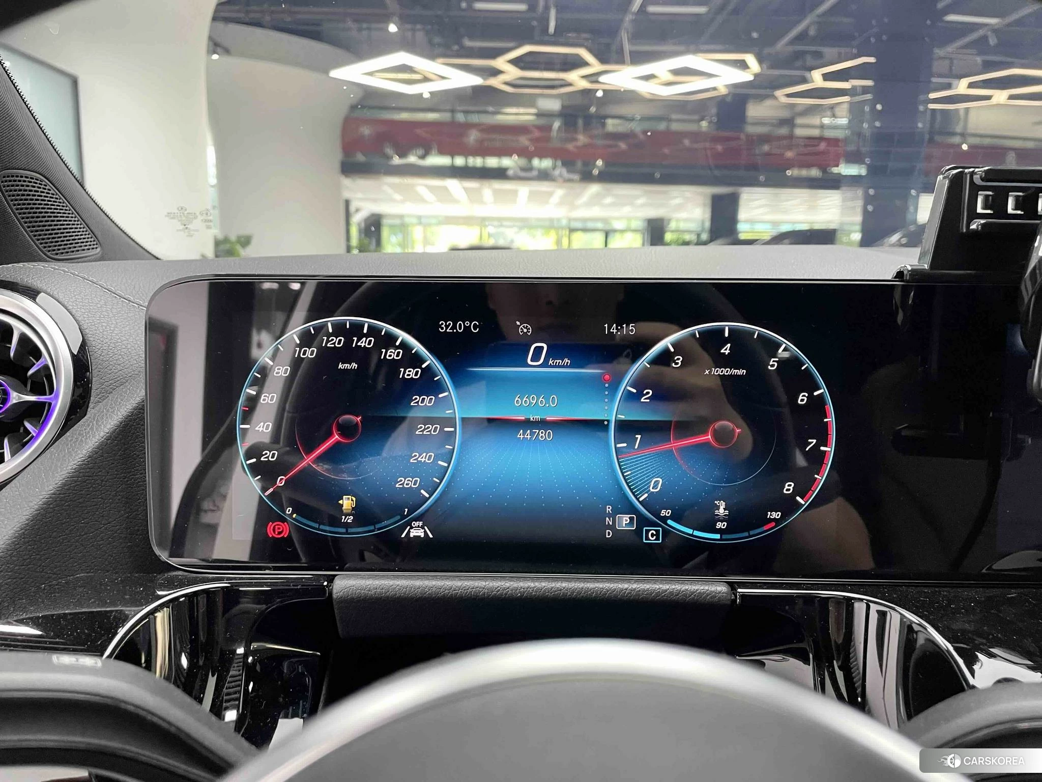 Mercedes-Benz GLA id 4492717 из Китая 13