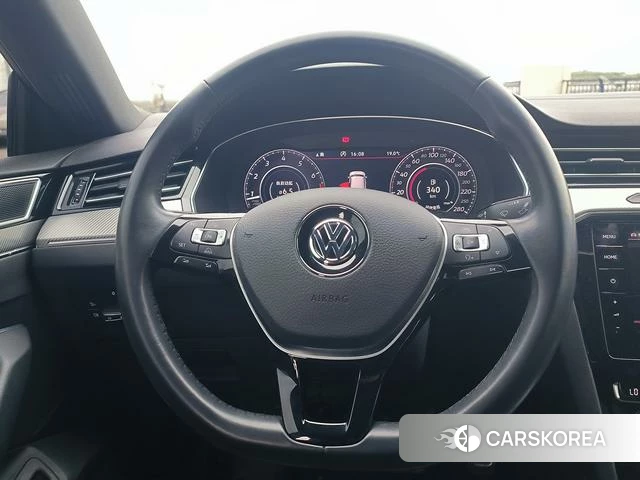 Volkswagen CC id 3882616 из Китая 14