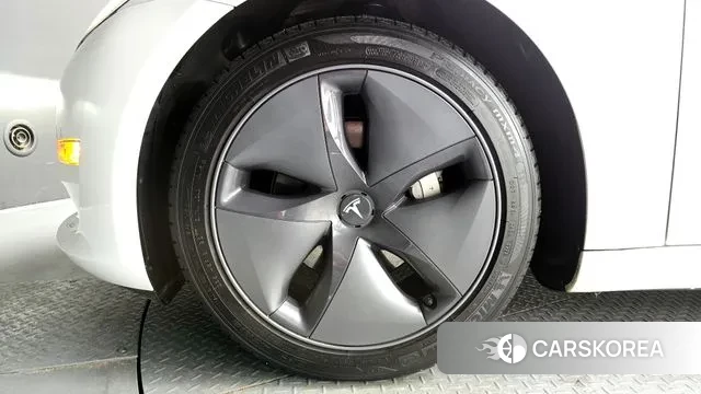 Tesla Model 3 id 3525454 из Кореи 15