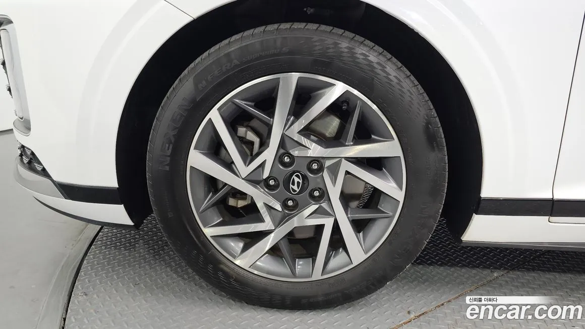 Hyundai Grandeur (GN7) id 2187030 из Кореи 15