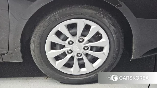 Kia Come New K3 id 2999840 из Кореи 15