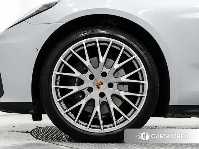 Porsche Panamera (976) id 4301902 из Кореи 15