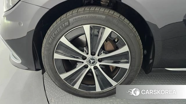 Mercedes-Benz E-Class W213 id 4402306 из Кореи 28