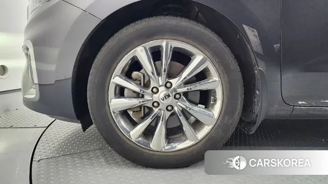 Kia The New Carnival id 3039315 из Кореи 15