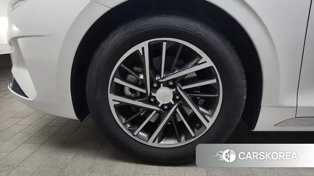 Hyundai The New Grandeur IG id 3587359 из Кореи 15