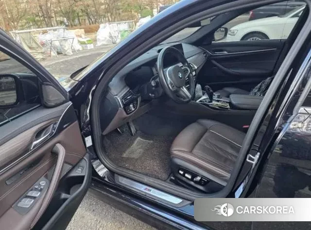 BMW 5 Series (G30) 2021 Черный из Кореи, фото 6