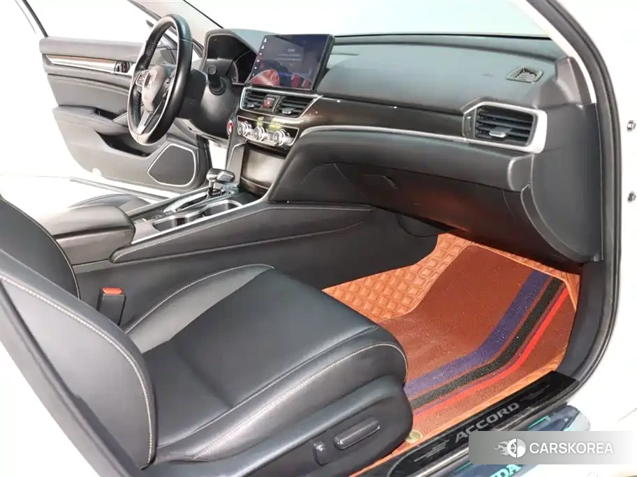 Honda Accord id 4514105 из Китая 15