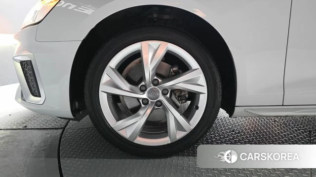 Audi A4 (B9) id 4416311 из Кореи 35