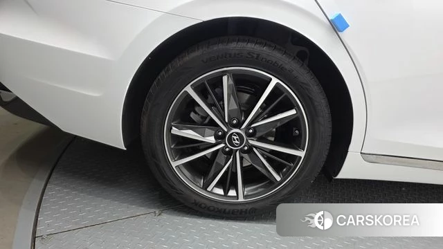 Hyundai The New Grandeur IG id 4401643 из Кореи 15