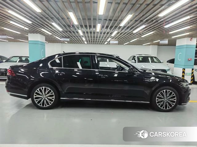 Volkswagen Huiang id 3895936 из Китая 10