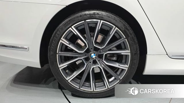 BMW 7 Series (G11) id 3954170 из Кореи 15