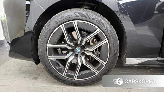 BMW 7 Series (G70) id 3805793 из Кореи 15