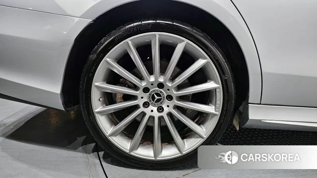 Mercedes-Benz E-Class W213 id 3843572 из Кореи 15