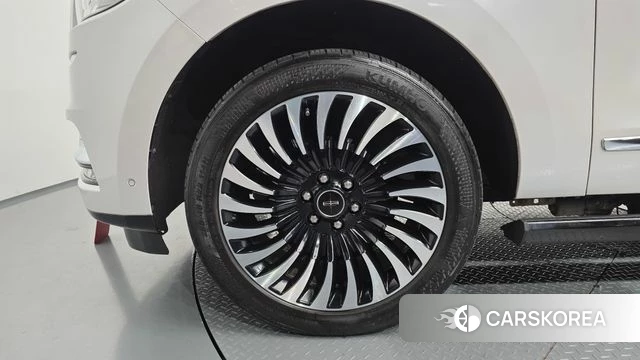 Lincoln Navigator 4th generation id 3893801 из Кореи 15