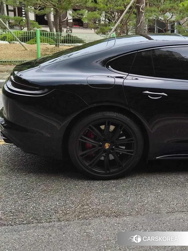 Porsche Panamera (971) 2020 Черный из Кореи, фото 5