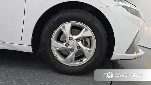 Hyundai Avante (CN7) id 3513793 из Кореи 15