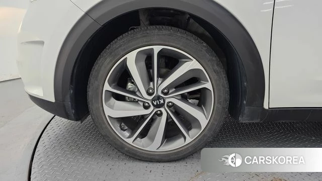 Kia Niro id 4620533 из Кореи 15