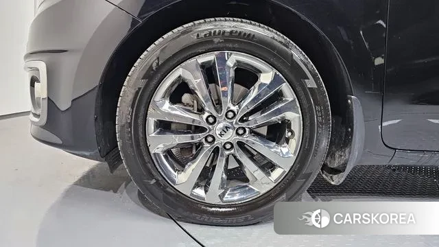 Kia All New Carnival id 3465136 из Кореи 15