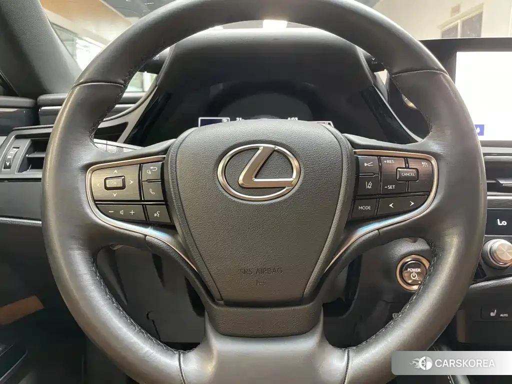 Lexus ES id 4629602 из Китая 20