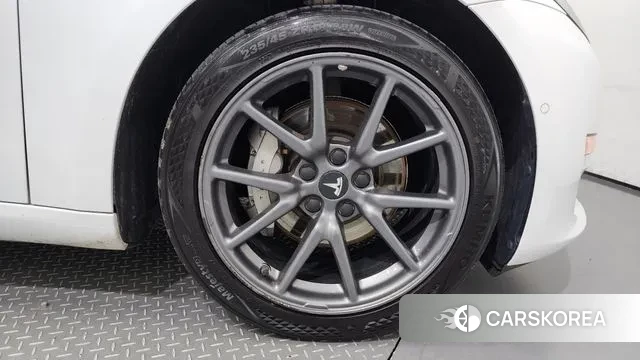 Tesla Model 3 id 2965969 из Кореи 15