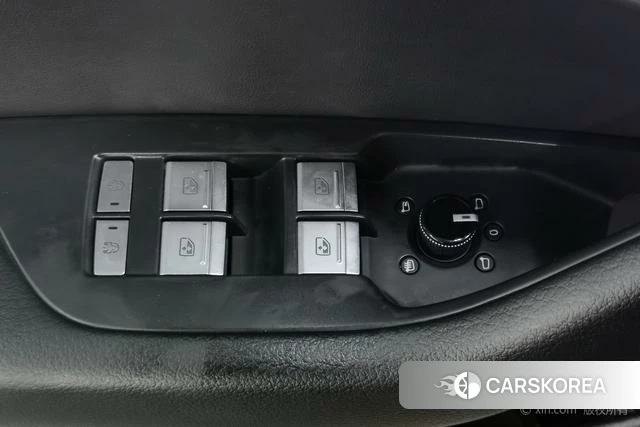 Audi A6L id 4297706 из Китая 19