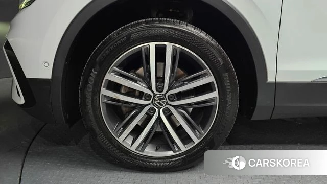 Volkswagen Tiguan Allspace id 4428287 из Кореи 28