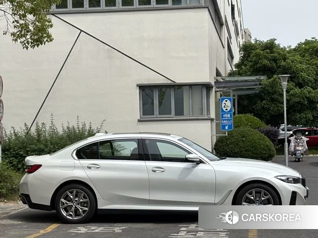 BMW i3 id 4314756 из Китая 11