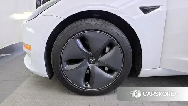 Tesla Model 3 id 3384350 из Кореи 15