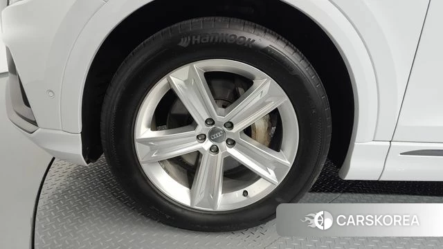 Audi Q8 (4M) id 4501377 из Кореи 15