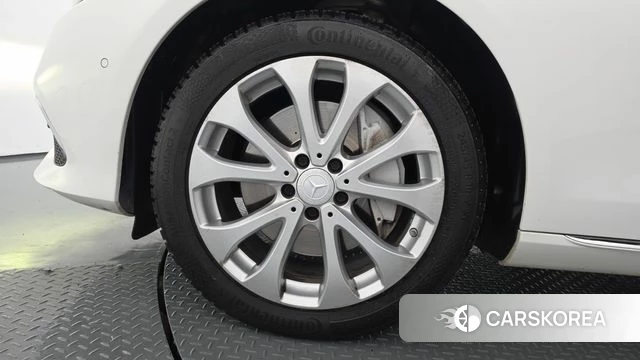 Mercedes-Benz E-Class W213 id 4285674 из Кореи 34