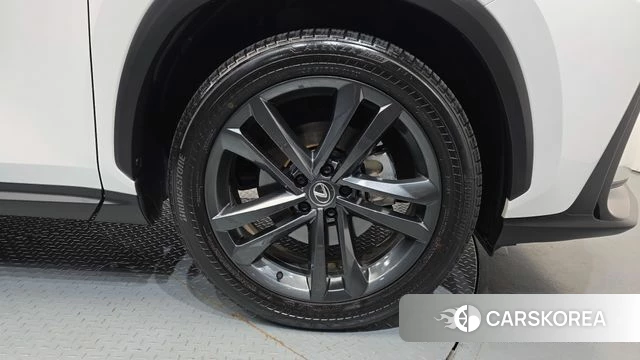 Lexus NX350h Second generation id 4853718 из Кореи 27