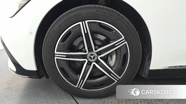 Mercedes-Benz EQE V295 id 4591111 из Кореи 28