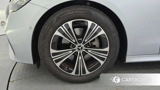 Mercedes-Benz E-Class W214 id 4427232 из Кореи 15