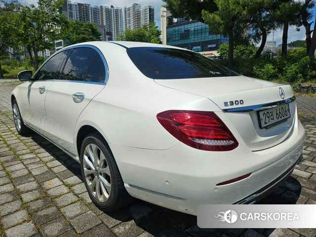 Mercedes-Benz E-Class W213 id 4595428 из Кореи 15