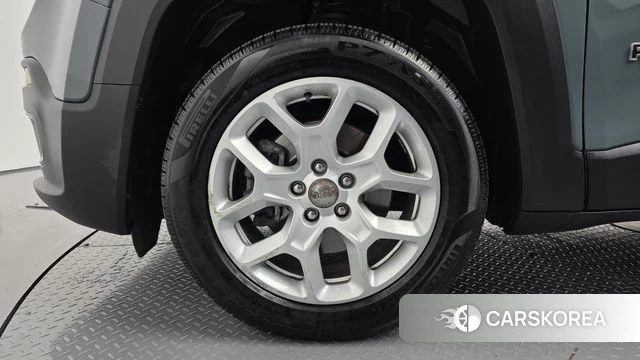 Jeep Renegade id 3924958 из Кореи 15