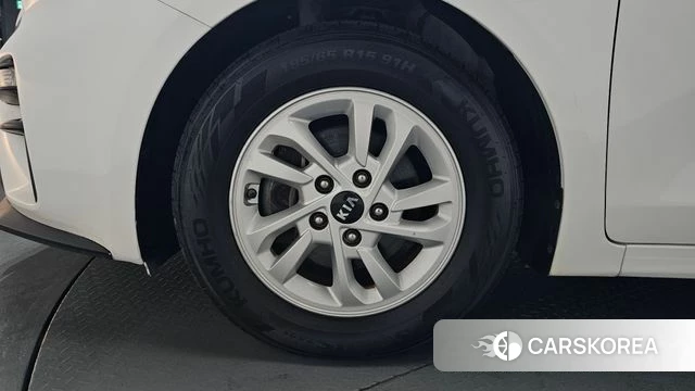 Kia Come New K3 id 3924704 из Кореи 15