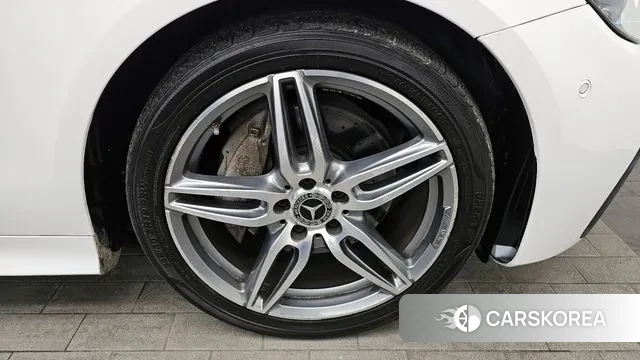 Mercedes-Benz E-Class W213 id 3489058 из Кореи 15