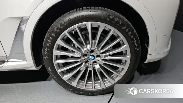 BMW X7 (G07) id 3054389 из Кореи 15